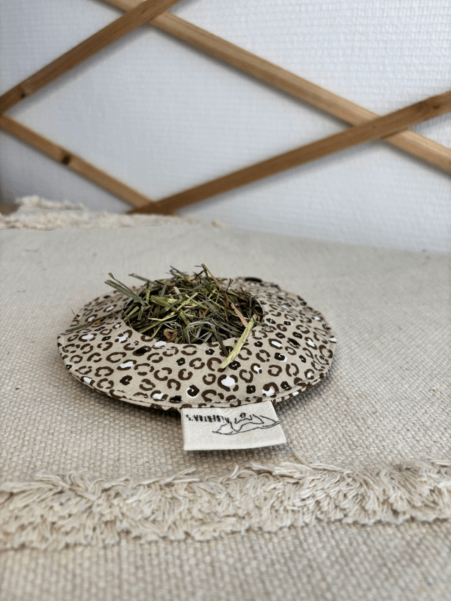 Mini sac à foin "léopard"