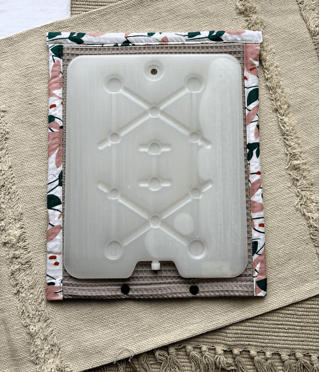 Tapis rafraîchissant "fleurs roses"