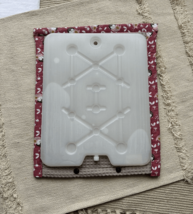Tapis rafraîchissant "oisillons roses"