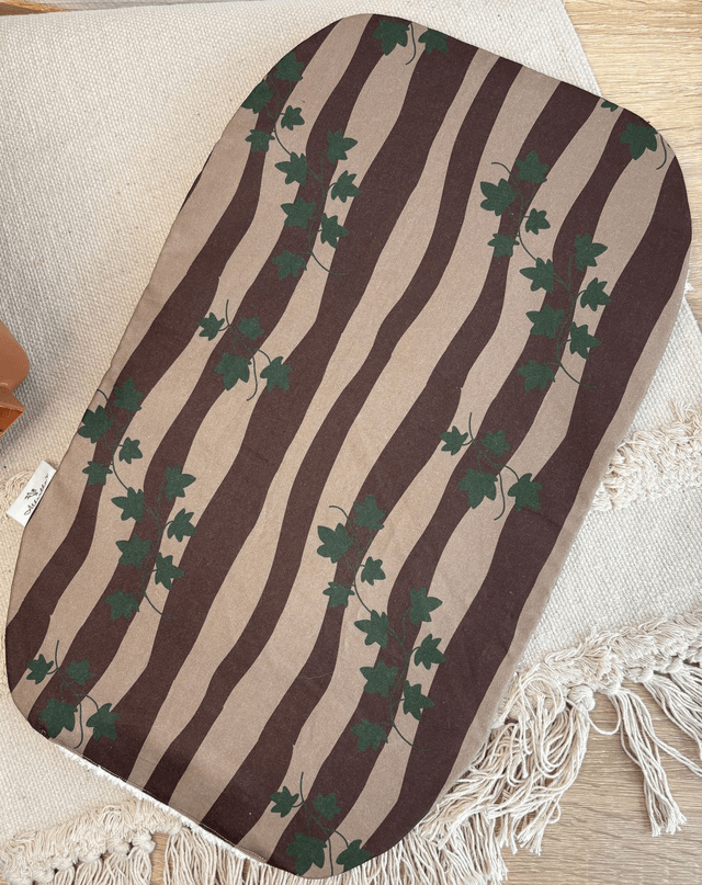 Coussin ovale Albertha's "Lierre grimpant"
