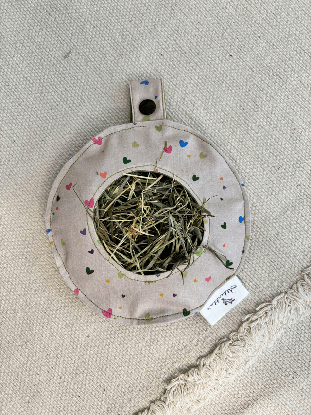 Mini sac à foin Albertha's "Cœurs"
