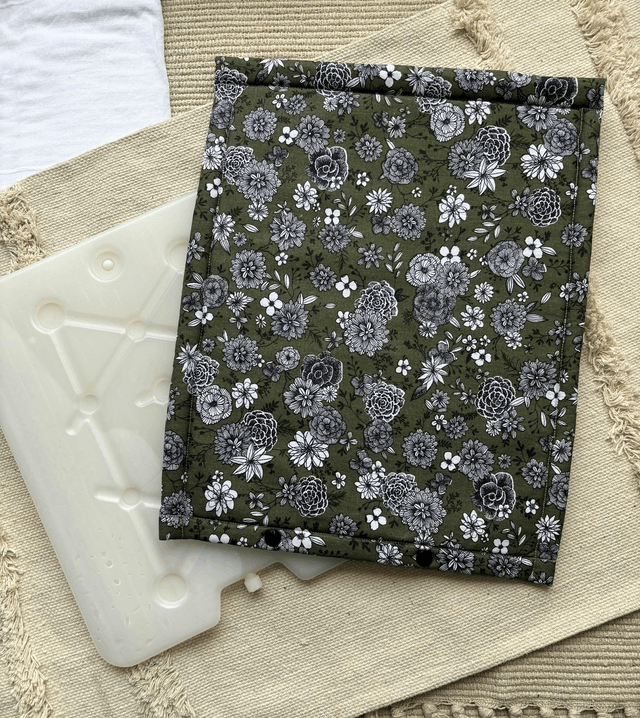 Tapis rafraîchissant "vert et fleurs"
