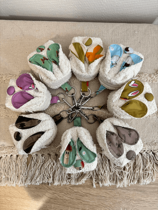 Albertha's Berthi’s – Mini sacs porte-clés à oreilles de lapin 