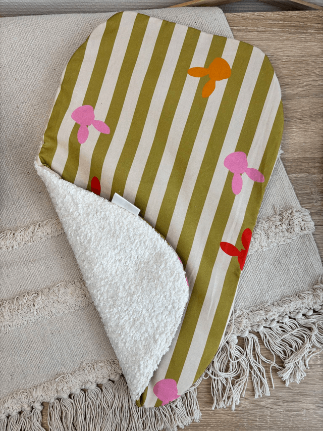 Coussin ovale Albertha's "rayures"